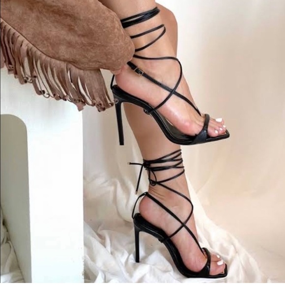 Schutz Vikki Black Genuine Leather Sandal Strappy Lace Up Gold Accent Heels